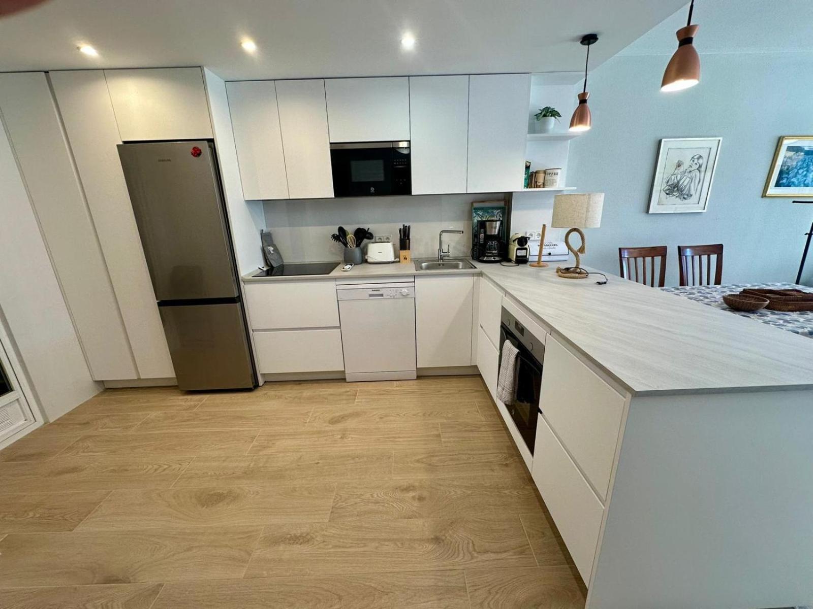 אלביר Luminoso Y Acogedor Apartamento En Albir מראה חיצוני תמונה