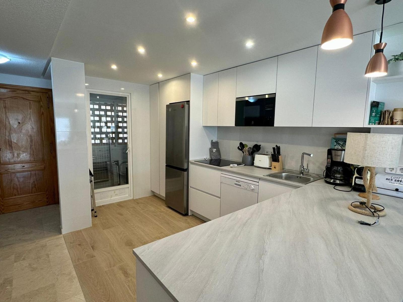 אלביר Luminoso Y Acogedor Apartamento En Albir מראה חיצוני תמונה